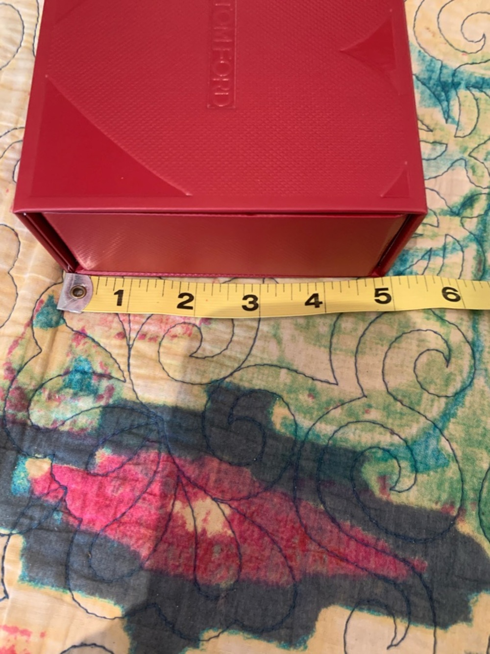 TOM FORD LIMITED EDITION LOVE GIFT BOX! EXCELLENT CONDITION! - Picture 7 of 8